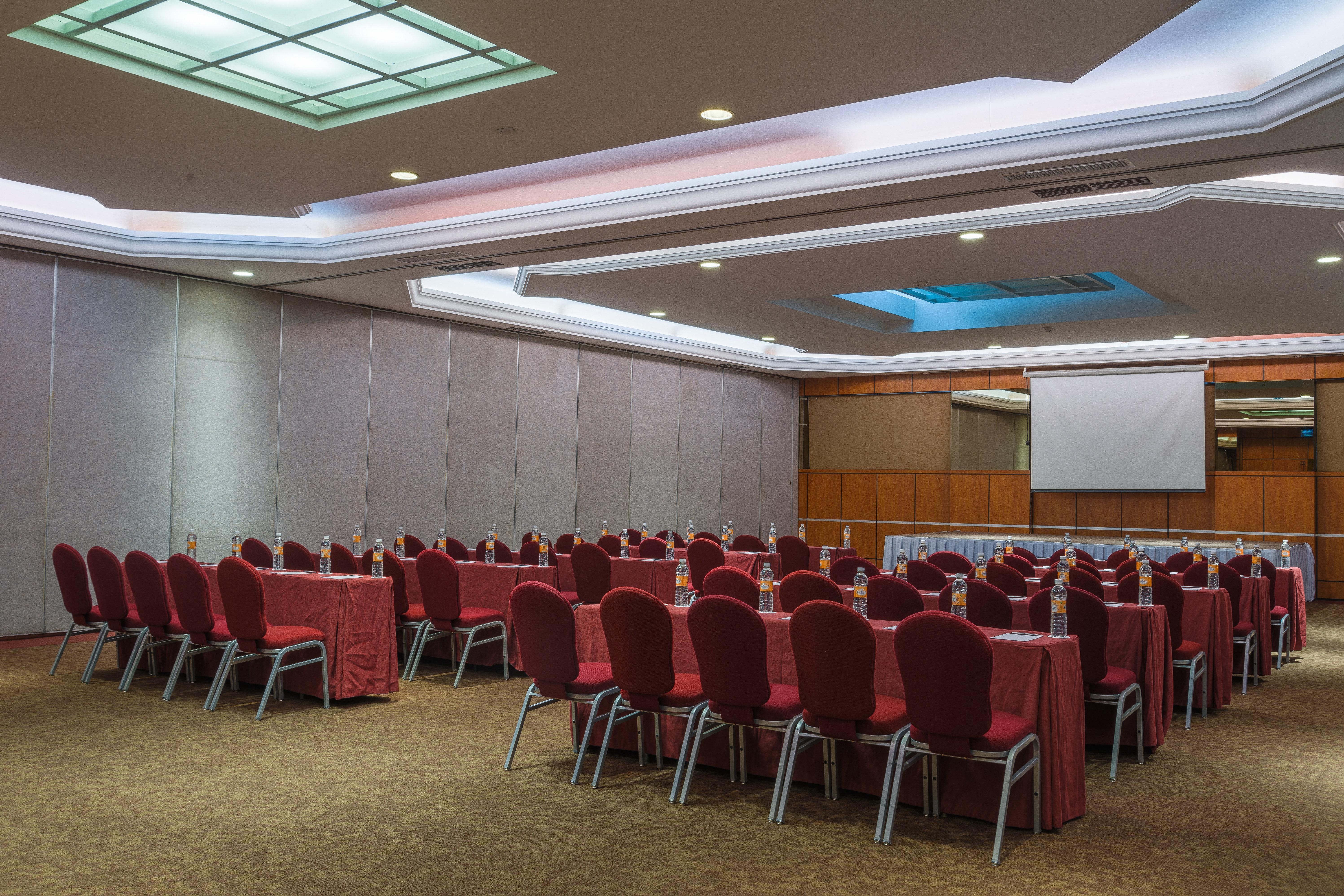 Holiday Inn Guadalajara Expo Plaza Del Sol By Ihg Zapopan Ngoại thất bức ảnh