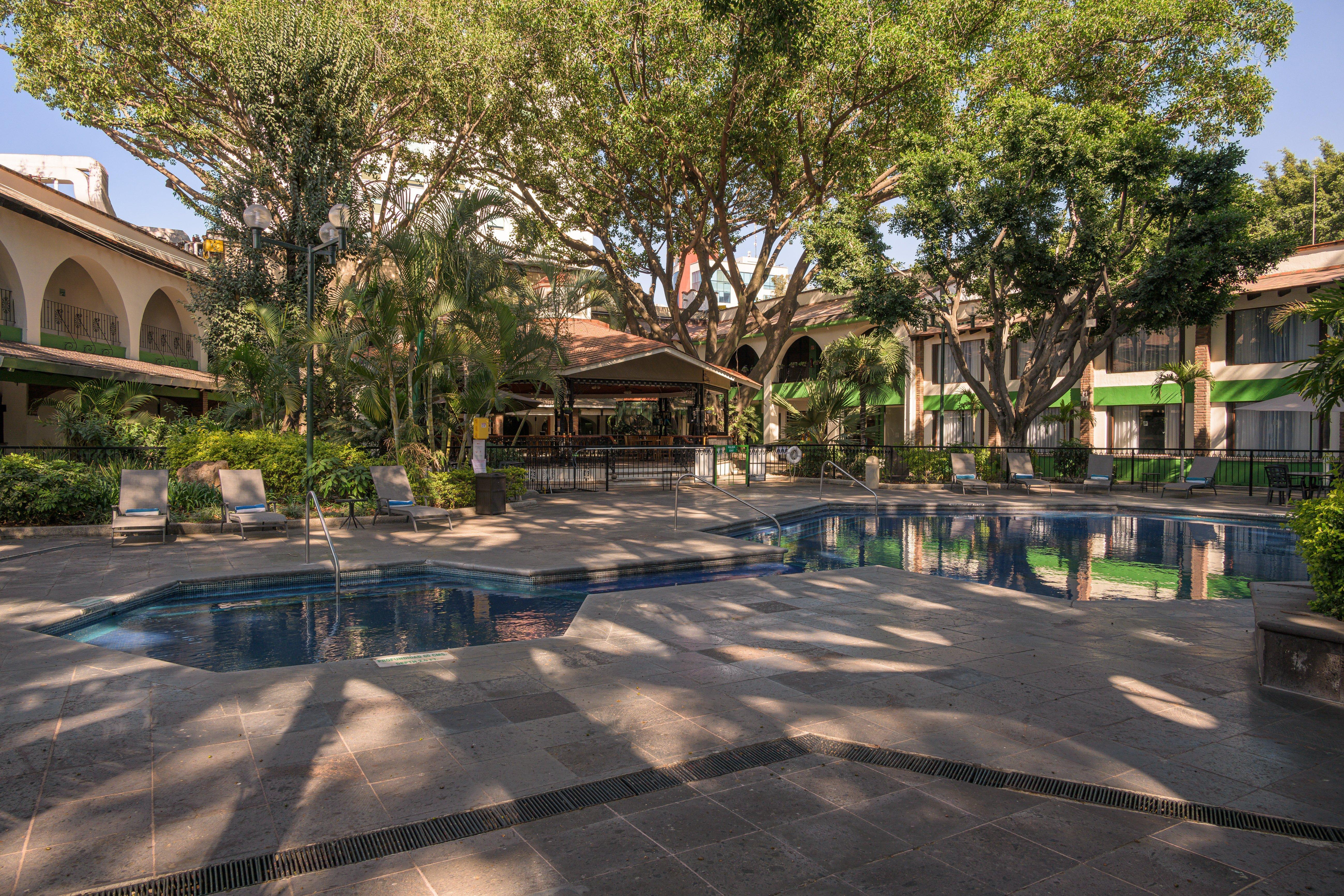 Holiday Inn Guadalajara Expo Plaza Del Sol By Ihg Zapopan Ngoại thất bức ảnh