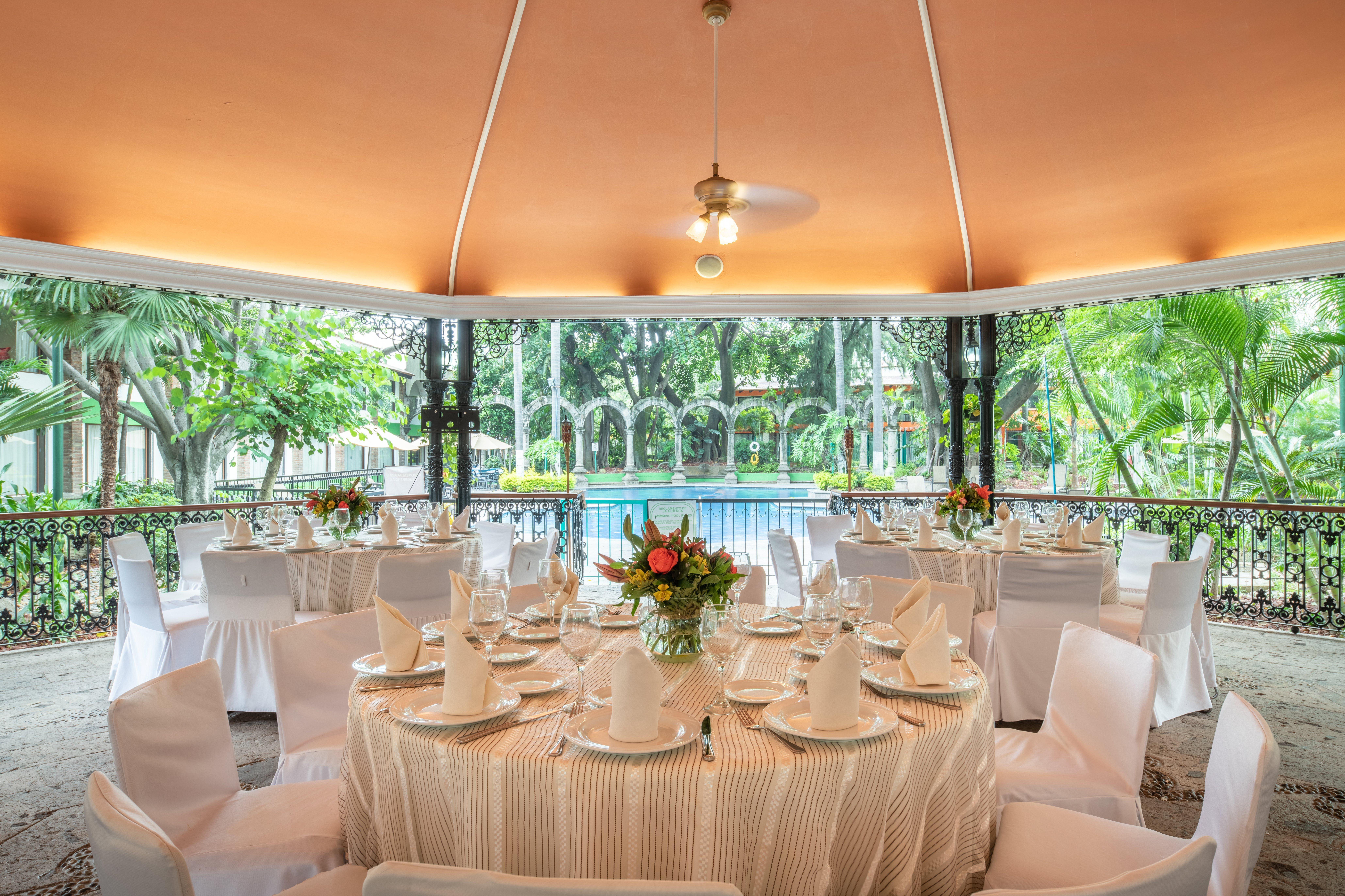 Holiday Inn Guadalajara Expo Plaza Del Sol By Ihg Zapopan Ngoại thất bức ảnh